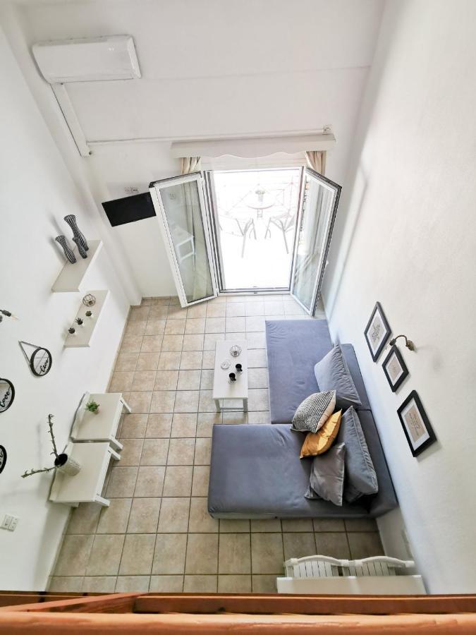 Haris Apartments Koukounaries Eksteriør bilde
